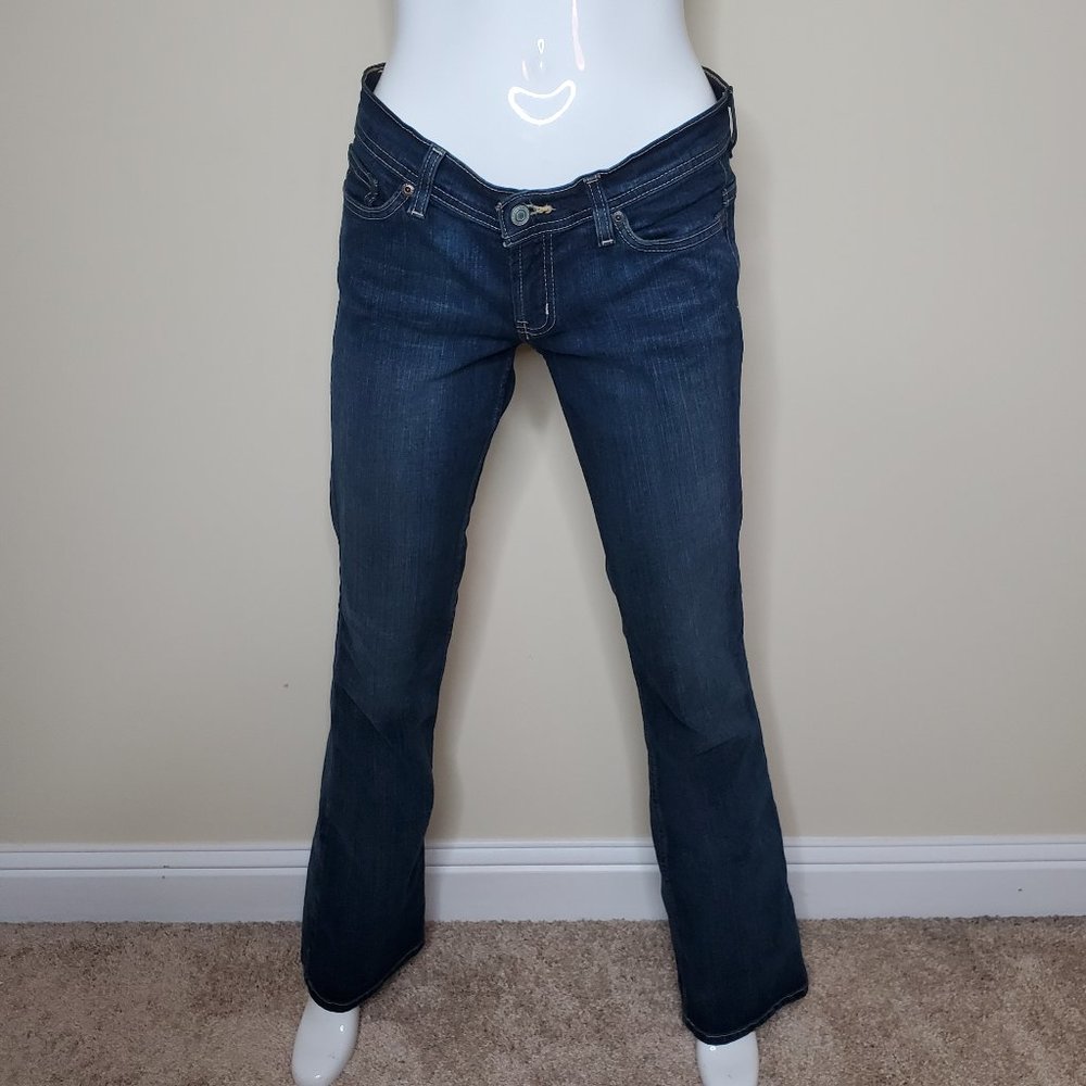 Express Precision Fit Low Rise Boot Cut Jeans SZ 4L